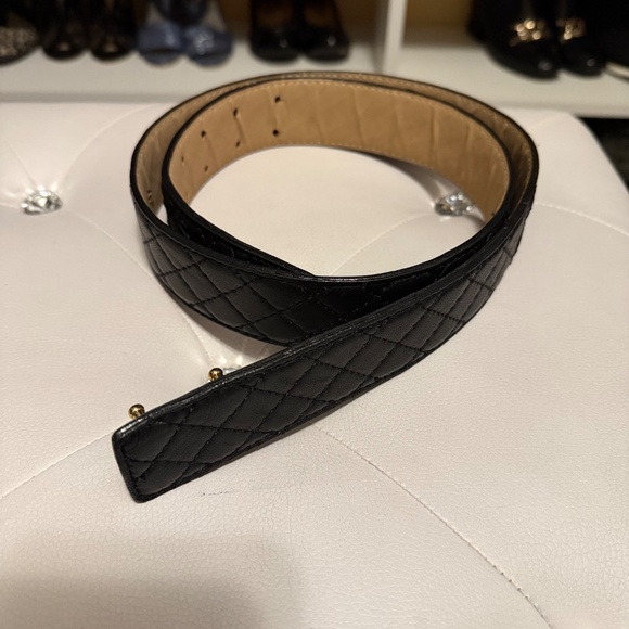 St. John Leather Belt - Picture 3 of 5